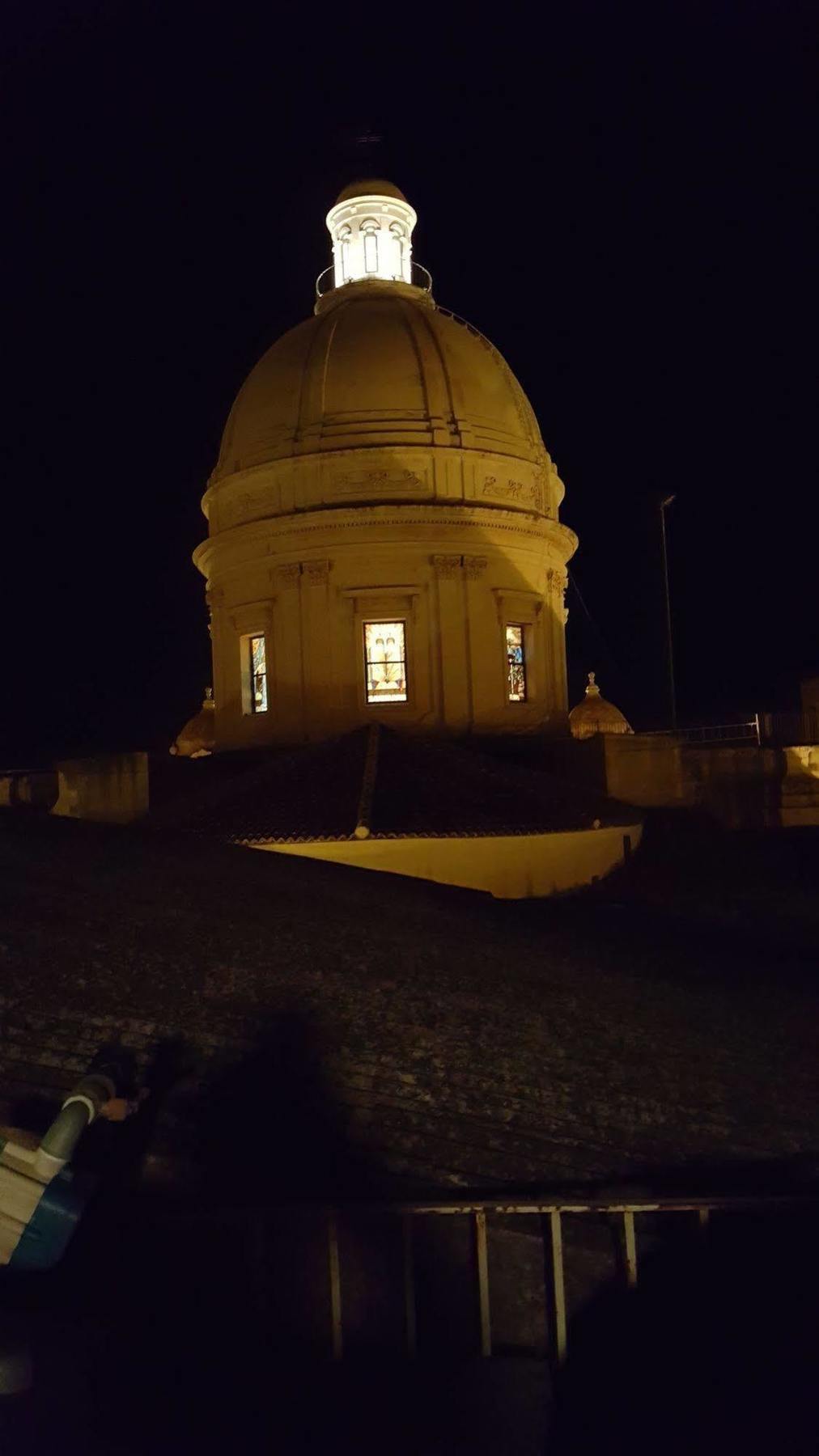 Affittacamere Conte Di Cavour Noto Esterno foto